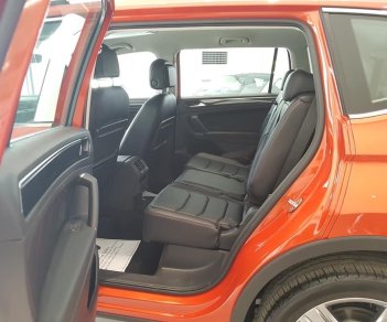 Volkswagen Tiguan 2020 - Bán xe Volkswagen Tiguan đời 2020, màu đỏ, nhập khẩu chính hãng