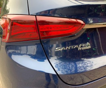 Hyundai Santa Fe   2019 - Bán Hyundai Santa Fe sản xuất 2019, màu xanh lam chính chủ
