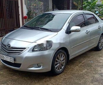 Toyota Vios 2012 - Bán Toyota Vios đời 2012, màu bạc, nhập khẩu nguyên chiếc xe gia đình giá cạnh tranh