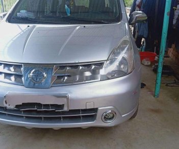 Nissan Grand livina   2012 - Bán Nissan Grand livina năm 2012, màu bạc, xe nhập, 255 triệu