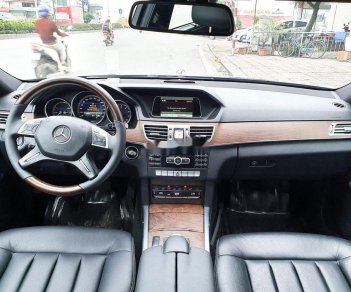 Mercedes-Benz E class   2014 - Bán Mercedes Benz E200 2014, xe tên công ty một chủ từ đầu sử dụng