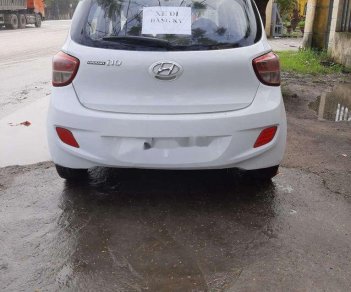 Hyundai Grand i10     2014 - Cần bán Hyundai Grand i10 sản xuất 2014, màu trắng, xe nhập chính chủ, giá tốt