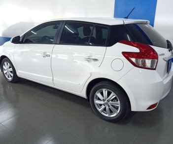 Toyota Yaris    2016 - Cần bán xe Toyota Yaris đời 2016, màu trắng, nhập khẩu nguyên chiếc  