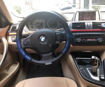 BMW 3 Series  320i   2013 - Bán ô tô BMW 3 Series 320i đời 2013, màu xám, xe nhập