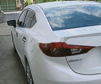 Mazda 3 2015 - Bán Mazda 3 2015, màu trắng, 525tr