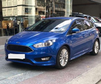 Ford Focus 2018 - Cần bán gấp Ford Focus đời 2018, màu xanh lam