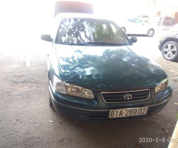 Toyota Camry 2000 - Cần bán gấp Toyota Camry năm 2000