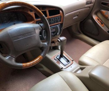 Toyota Camry   1993 - Cần bán lại xe Toyota Camry sản xuất 1993, nhập khẩu nguyên chiếc, giá chỉ 100 triệu