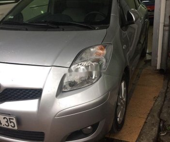 Toyota Yaris 2009 - Cần bán lại xe Toyota Yaris sản xuất 2009, màu bạc, 330 triệu