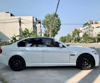 BMW 3 Series 2009 - Bán BMW 3 Series 320i sản xuất 2009, màu trắng