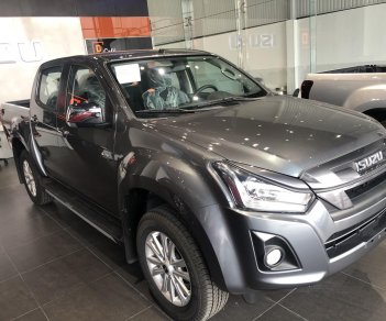 Isuzu Dmax LS 1.9L 2019 - Hỗ trợ trả góp - Tặng gói bảo hành: Khi mua Isuzu Dmax LS 1.9L sản xuất 2019, màu xám