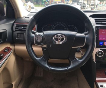 Toyota Camry   2014 - Bán Toyota Camry 2.0E đời 2014, màu đen, biển Hà Nội