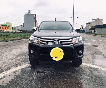 Toyota Hilux 2018 - Bán Toyota Hilux MT năm sản xuất 2018, màu đen, nhập khẩu nguyên chiếc số sàn giá cạnh tranh