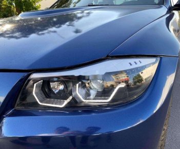 BMW 3 Series 2009 - Cần bán BMW 320i đời 2009, màu xanh lam, xe nhập, giá tốt