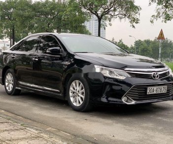 Toyota Camry 2015 - Bán Toyota Camry 2.0E sản xuất năm 2015, màu đen