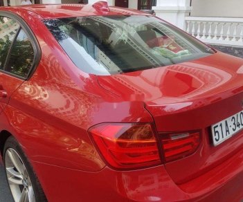 BMW 3 Series 2012 - Bán BMW 3 Series 320i năm 2012, màu đỏ chính chủ, giá 650tr