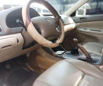 Toyota Camry 2003 - Bán ô tô Toyota Camry đời 2003, màu trắng, giá 270tr