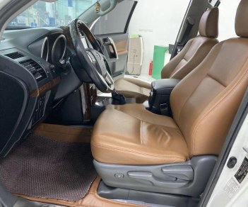 Toyota Prado 2011 - Bán Toyota Prado sản xuất năm 2011, màu trắng