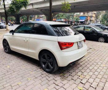 Audi A1 2010 - Cần bán Audi A1 sản xuất năm 2010, màu trắng, nhập khẩu