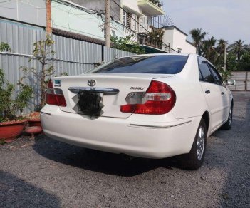 Toyota Camry 2003 - Bán ô tô Toyota Camry đời 2003, màu trắng, giá 270tr