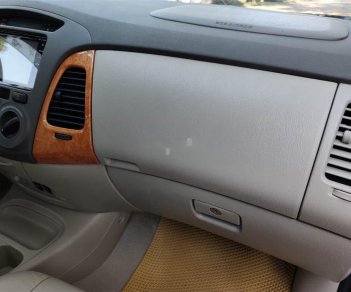 Toyota Innova   2011 - Bán Toyota Innova V đời 2011, giá chỉ 420 triệu