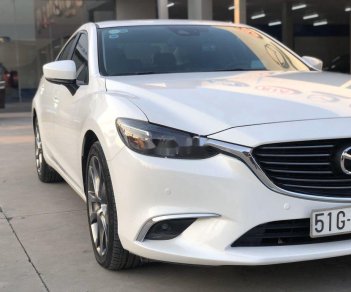 Mazda 6   2017 - Cần bán Mazda 6 AT sản xuất 2017, màu trắng