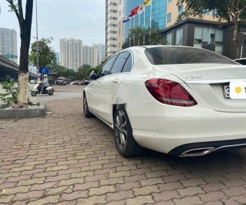 Mercedes-Benz C class 2016 - Cần bán Mercedes đời 2016, màu trắng chính chủ