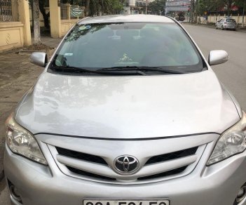 Toyota Corolla 2010 - Xe Toyota Corolla sản xuất năm 2010, màu bạc, nhập khẩu nguyên chiếc xe gia đình, giá chỉ 405 triệu