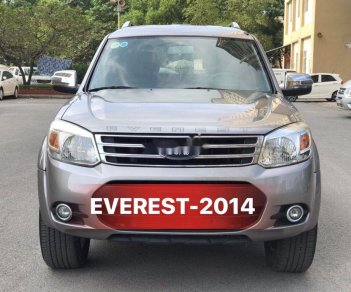 Ford Everest   2014 - Cần bán lại xe Ford Everest đời 2014, màu bạc, chính chủ 