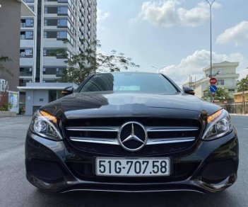 Mercedes-Benz C class  C200  2018 - Cần bán gấp Mercedes C200 đời 2018, màu đen
