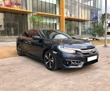 Honda Civic 2017 - Cần bán Honda Civic L sản xuất năm 2017, màu đen, giá chỉ 770 triệu