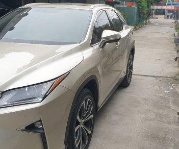 Lexus RX 2016 - Chính chủ cần bán lại chiếc Lexus RX 200T, đời 2016, nhập khẩu nguyên chiếc