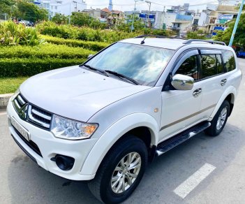 Mitsubishi Pajero Sport 4x2 MT 2017 - Cần bán Mitsubishi Pajero Sport 4x2 MT sản xuất 2017, màu trắng, xe như mới