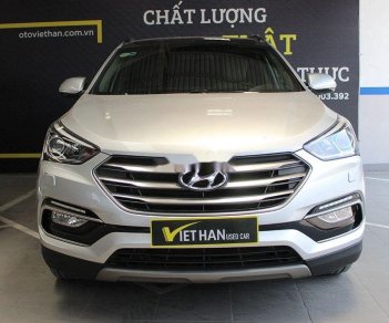 Hyundai Santa Fe 2018 - Cần bán xe Hyundai Santa Fe sản xuất năm 2018, giá chỉ 956 triệu