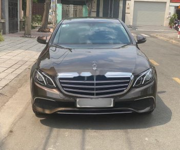 Mercedes-Benz E class  E200    2017 - Cần bán xe Mercedes E200 đời 2017