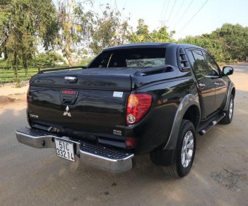 Mitsubishi Triton 2013 - Bán Mitsubishi Triton AT năm sản xuất 2013, màu đen, xe nhập chính chủ