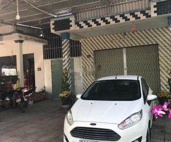 Ford Fiesta 2014 - Bán Ford Fiesta sản xuất 2014, màu trắng