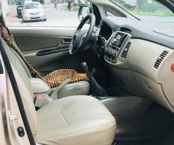 Toyota Innova 2016 - Bán ô tô Toyota Innova 2.0E MT năm 2016, 470 triệu