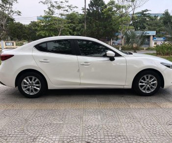 Mazda 3 2017 - Cần bán lại xe Mazda 3 1.5FL đời 2017, màu trắng chính chủ