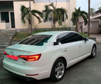 Audi A4   2016 - Bán Audi A4 sản xuất năm 2016, màu trắng, nhập khẩu xe gia đình