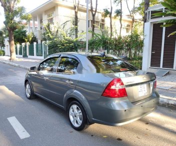 Chevrolet Aveo 2014 - Cần bán Chevrolet Aveo sản xuất năm 2014 xe gia đình, giá chỉ 275 triệu