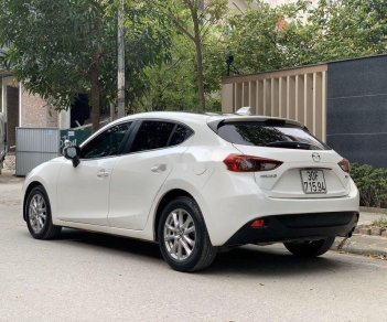 Mazda 3   2016 - Bán Mazda 3 đời 2016, màu trắng, 555 triệu