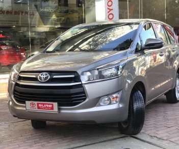 Toyota Innova     2018 - Cần bán xe Toyota Innova sản xuất 2018 số sàn, giá chỉ 660 triệu