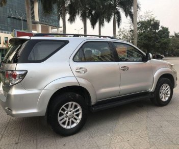 Toyota Fortuner 2014 - Bán Toyota Fortuner sản xuất 2014, màu bạc