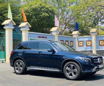 Mercedes-Benz GLC-Class 2017 - Cần bán chiếc Mercedes-Benz GLC 250 4Matic, đời 2017, màu xanh lam