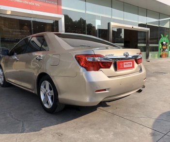 Toyota Camry   2014 - Cần bán xe Toyota Camry 2014, màu nâu, số tự động, 790tr