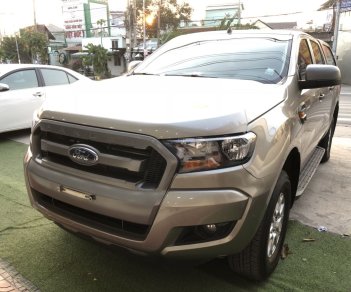 Ford Ranger 2017 - Bán gấp chiếc Ford Ranger XLS đời 2017, có sẵn xe, giao nhanh toàn quốc