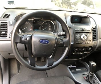 Ford Ranger 2017 - Bán gấp chiếc Ford Ranger XLS đời 2017, có sẵn xe, giao nhanh toàn quốc