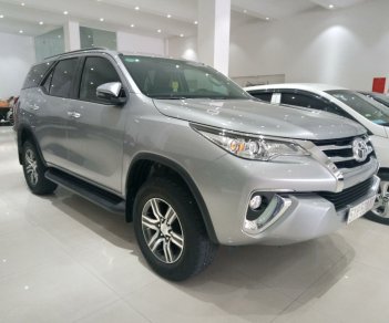 Toyota Fortuner 2019 - Ưu đãi giá thấp với chiếc Toyota Fortuner sản xuất 2019, màu bạc, nhập khẩu nguyên chiếc