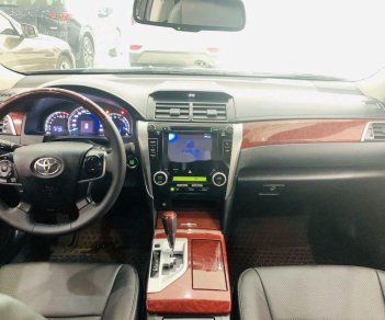 Toyota Camry   2.5Q  2013 - Bán Toyota Camry 2.5Q 2014, màu đen, giá chỉ 739 triệu